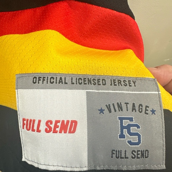 Full Send Nelk Vancouver Canucks Hockey Jersey Shirt medium - Picture 4 of 6